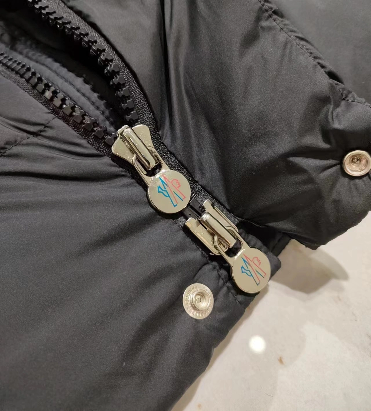 wg.luxury- 7o9385r down jacket oversized item:D-F140J5017